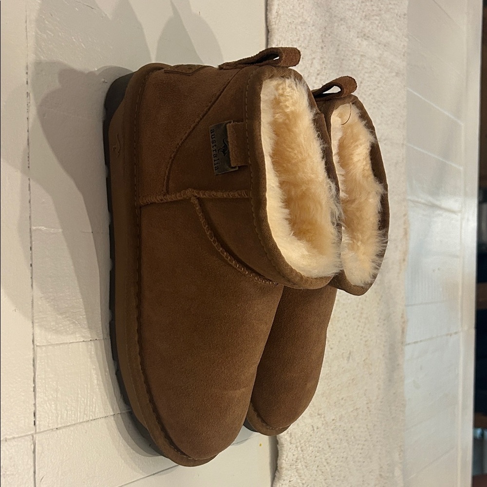 UGG Brown Ankle Boots with Cream Lining
